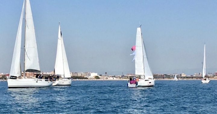 Wow Sailing Experience en Valencia Mar