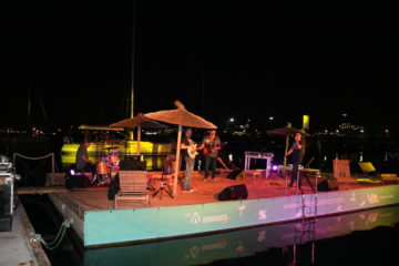 Floating Party en Valencia Mar